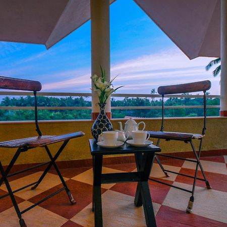 Treehouse Blue Hotel & Villas Colva Bagian luar foto