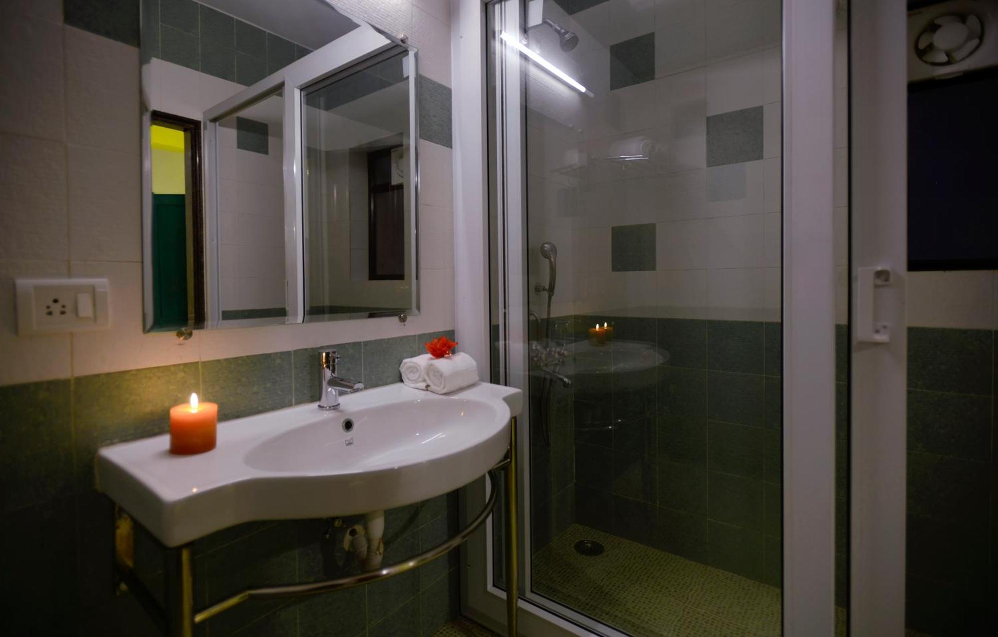 Treehouse Blue Hotel & Villas Colva Bagian luar foto